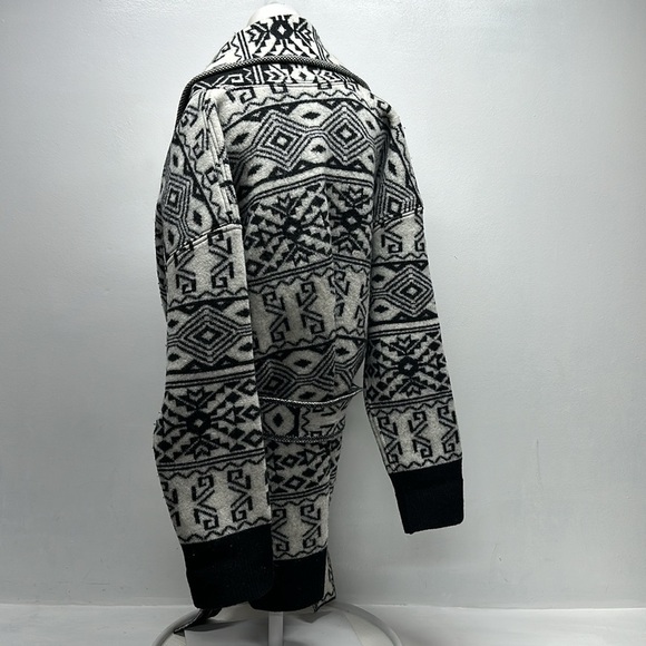 Veronica Beard Carrington Jacket Knit Coat Belted Wool Aztec Black White Size XL - Picture 7 of 13